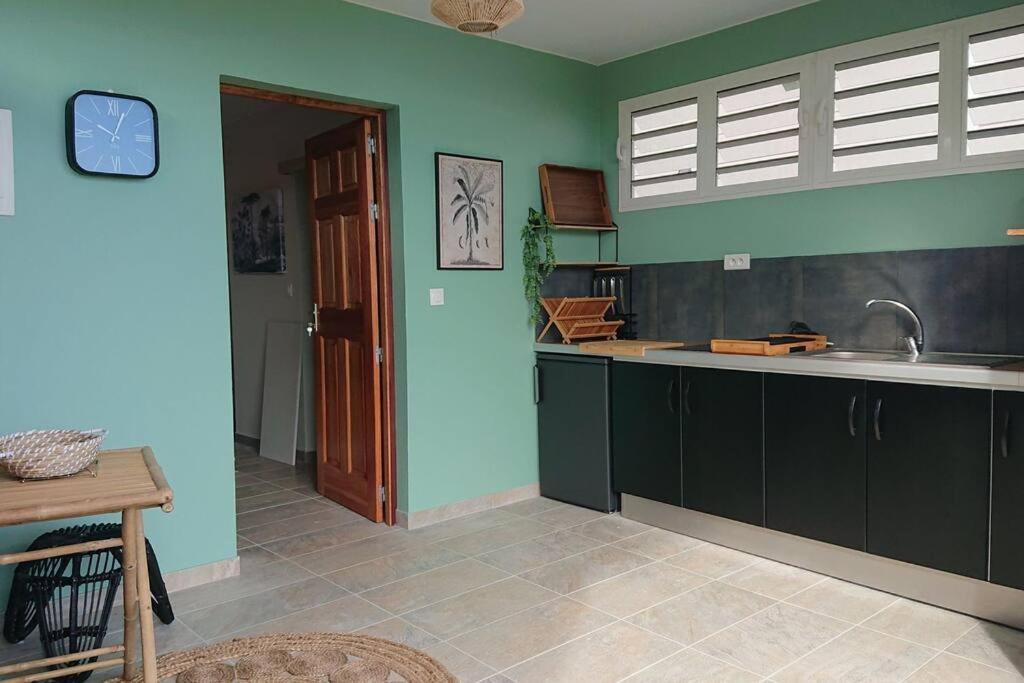 Heritage Creole 3 : Touloulou Sainte-Luce Luaran gambar